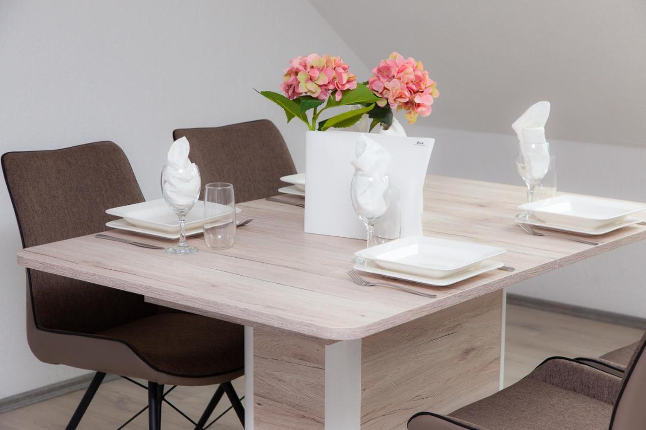 T&K Apartments Near Messe Fair Trade Duesseldorf Und Airport 3A 杜伊斯堡 外观 照片
