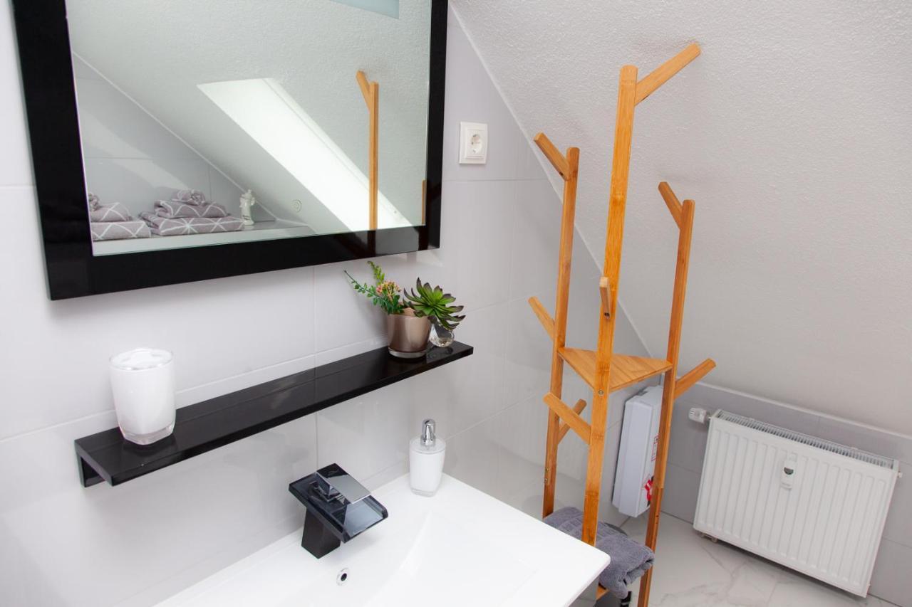 T&K Apartments Near Messe Fair Trade Duesseldorf Und Airport 3A 杜伊斯堡 外观 照片